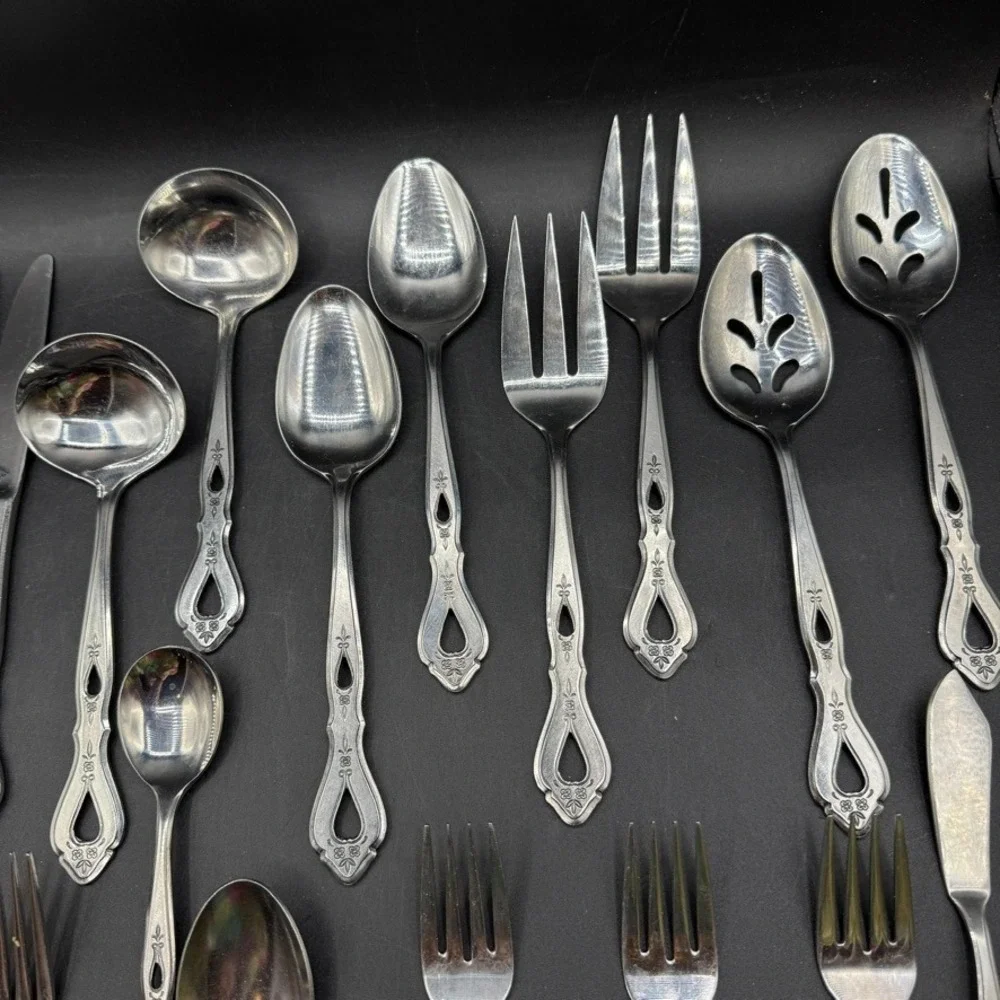Vintage Rogers Autumn Ballad Flatware 33 Set Floral Stainless Steel Fork Serving